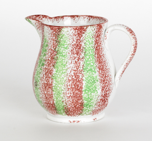 Red and green rainbow spatter creamer 1748d8