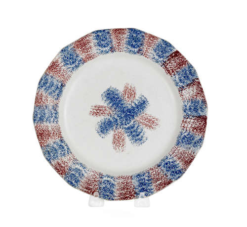 Red and blue rainbow spatter plate 1748e0