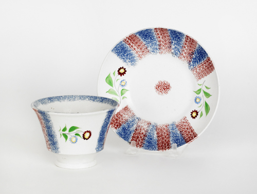 Red and blue rainbow spatter cup 1748e2