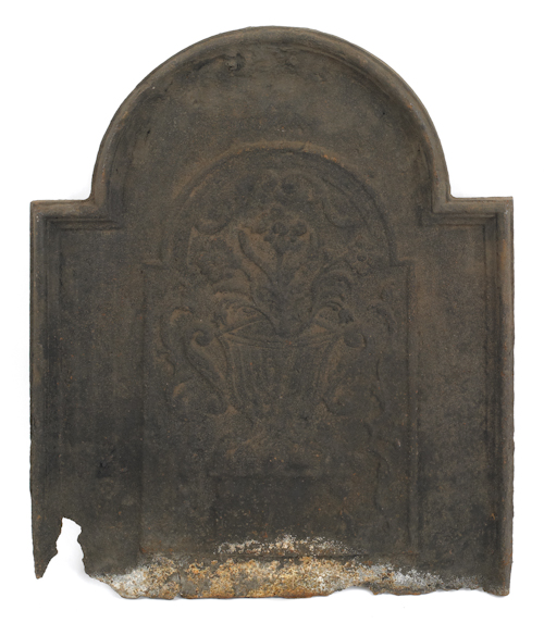 Cast iron fireback dated 17 having 174958