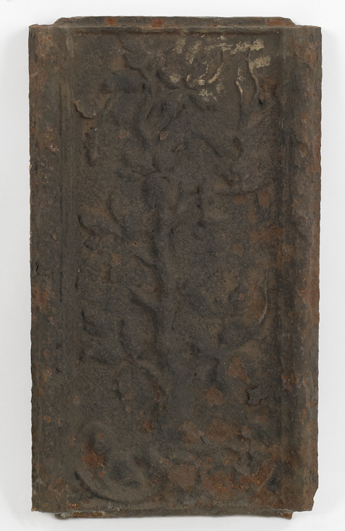 Cast iron stove plate 18th c with 17496c