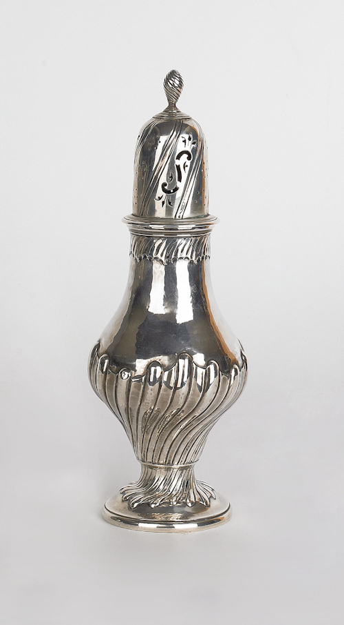 Large Georgian silver caster 1771-1772