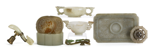 Collection of Chinese carved jade 174dd3