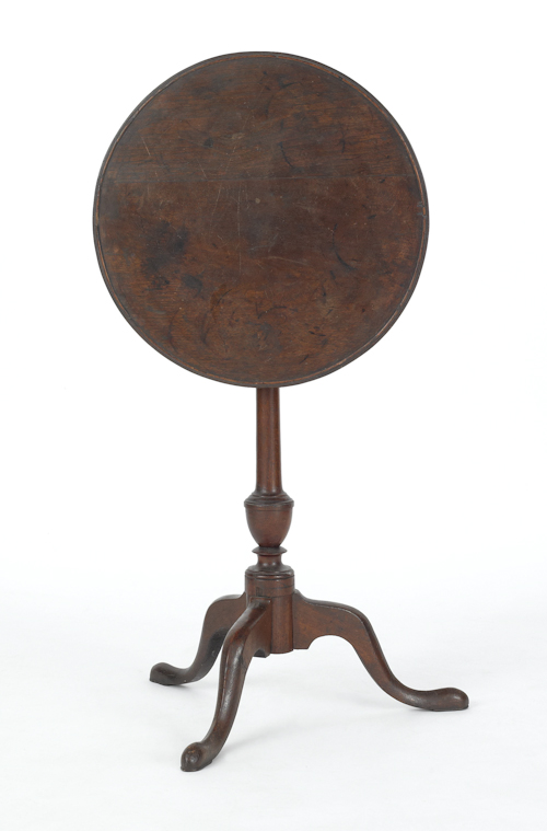 Pennsylvania Federal walnut candlestand 174f42