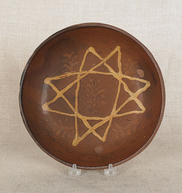 Pennsylvania redware pie plate 17516d