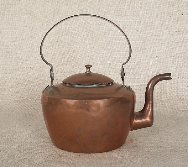 Philadelphia copper kettle 19th 1751db