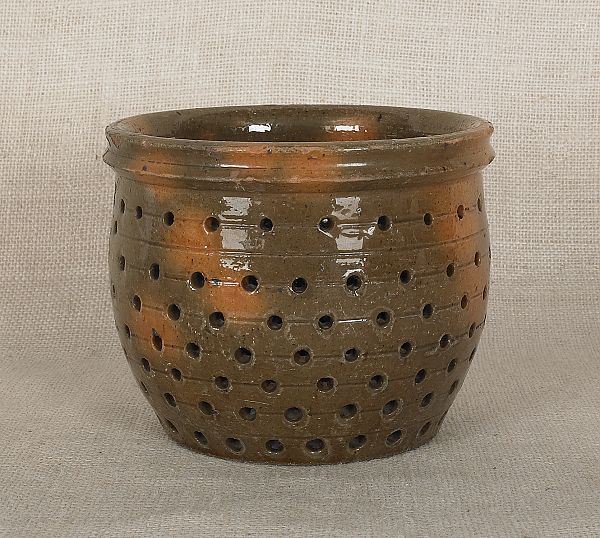 Pennsylvania redware colander 19th 1751f9