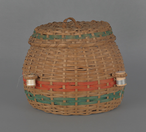 Splint sewing basket 19th c. 8"