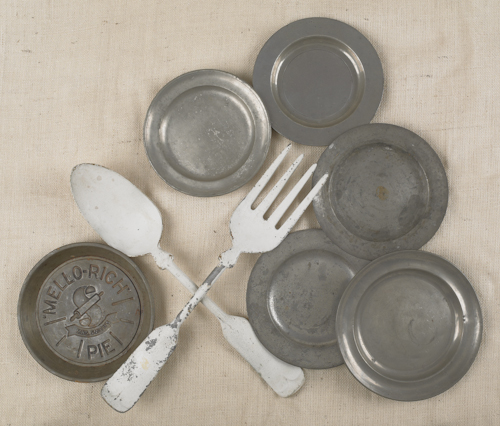 Four continental pewter plates