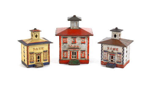 Three cast iron painted building 1753d6
