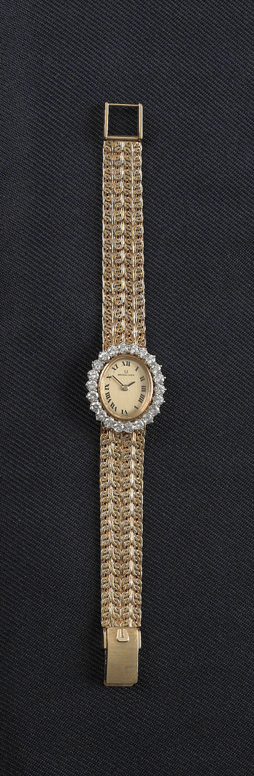 Universal Geneve ladys wristwatch 18K