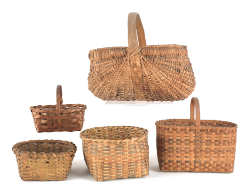 Four splint gathering baskets 19th 17556d