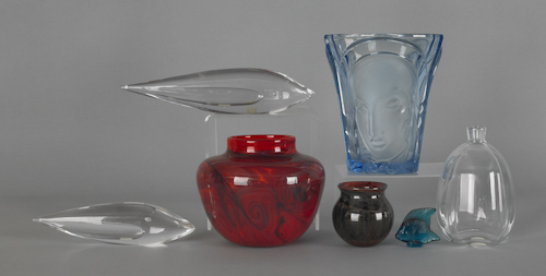 Collection of art glass to include