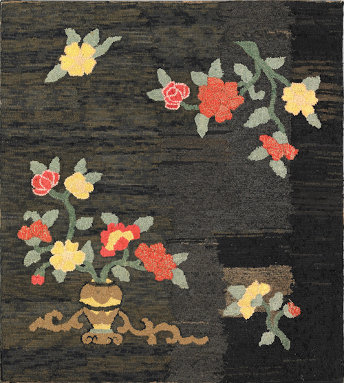 Floral hooked rug early 20th c  175701