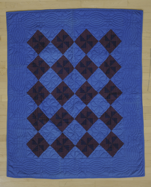 Amish block quilt early 20th c.