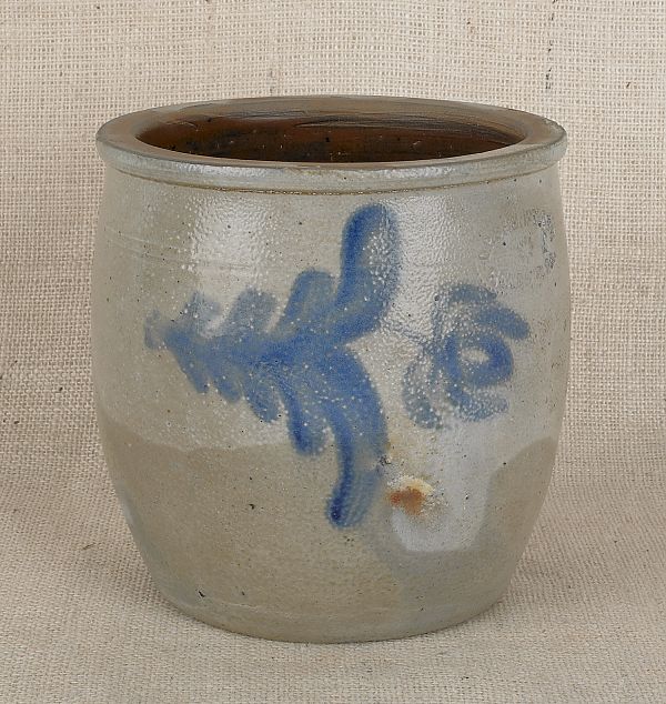 Pennsylvania stoneware crock 19th 17582c