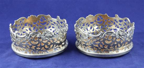 A pair of Victorian pierced silver 1732e3