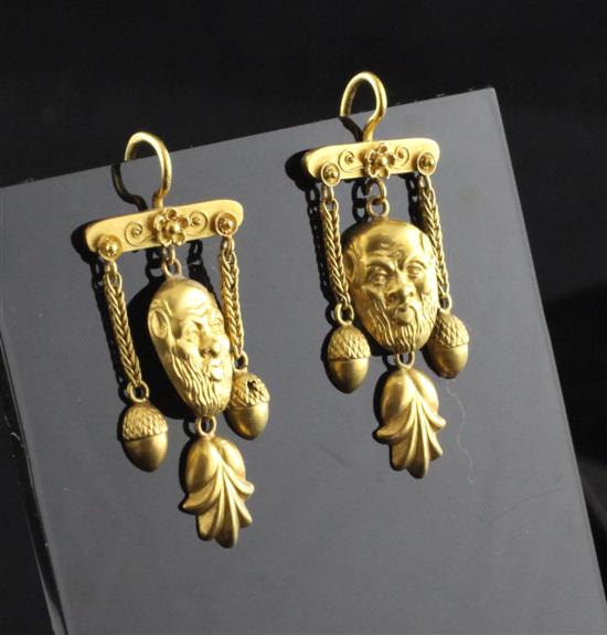 A pair of Etruscan Revival gold