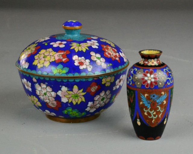 (2) CHINESE CLOISONNE CONTAINERSIncluding