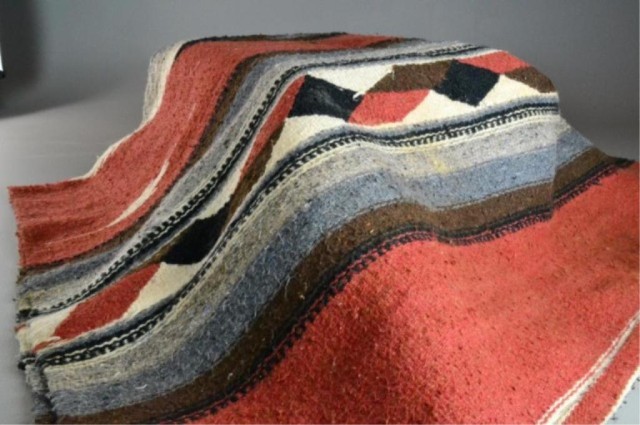 NAVAJO RED/GRAY BLANKETLarge rug with