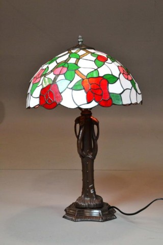 ART NOUVEAU METAL LAMP WITH STAINED 17368e