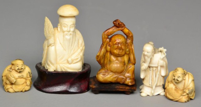 (5)Japanese Carved Ivory FiguresProbably
