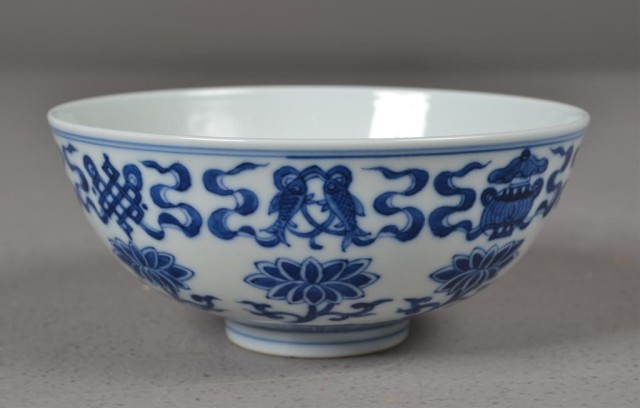 Chinese Blue White Bowl with LotusBlue 17373e