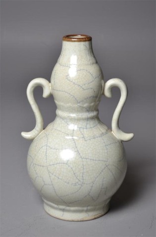Chinese Double Gourd Crackle Vase 17374b