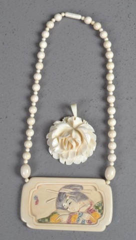 (2)Chinese Ivory PendantsFinely