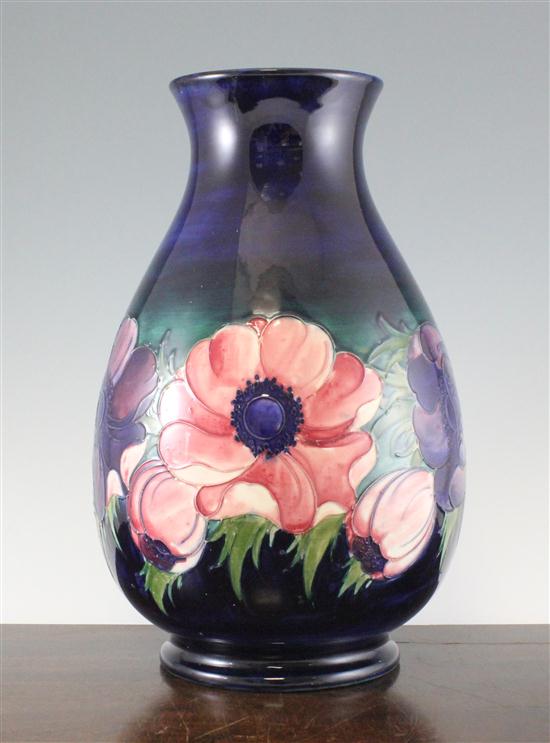 A large Moorcroft Anemone design 173876