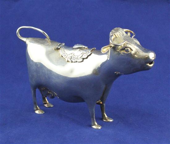 A 1960 s silver cow creamer William 173a2e