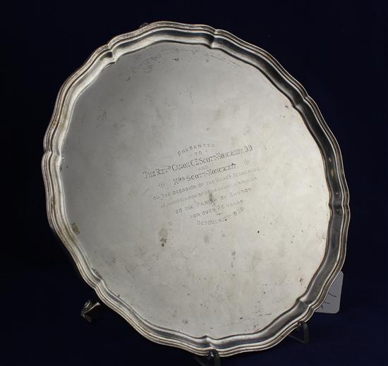 A 1930 s silver salver of shaped 173a2f