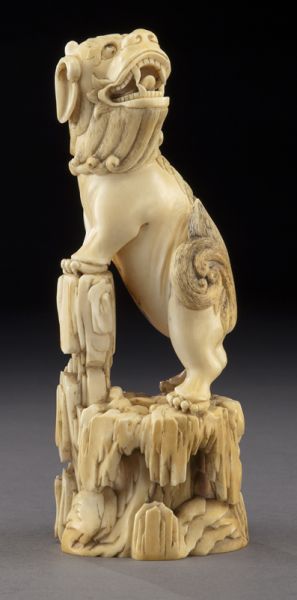 Chinese Qing Qianlong ivory carving(International