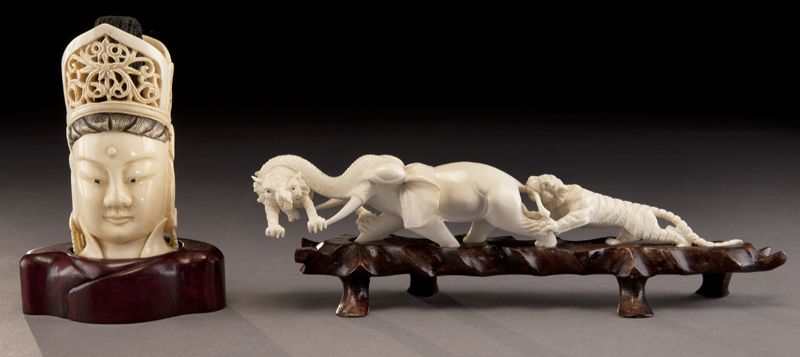 2 Chinese carved ivory figures 173c57