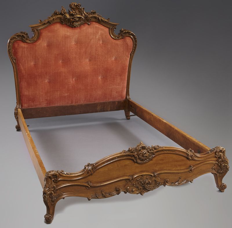 Louis XV style carved walnut bedwith 173d02
