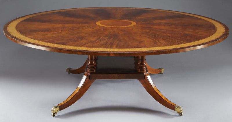 Regency style mahogany dining tablehaving