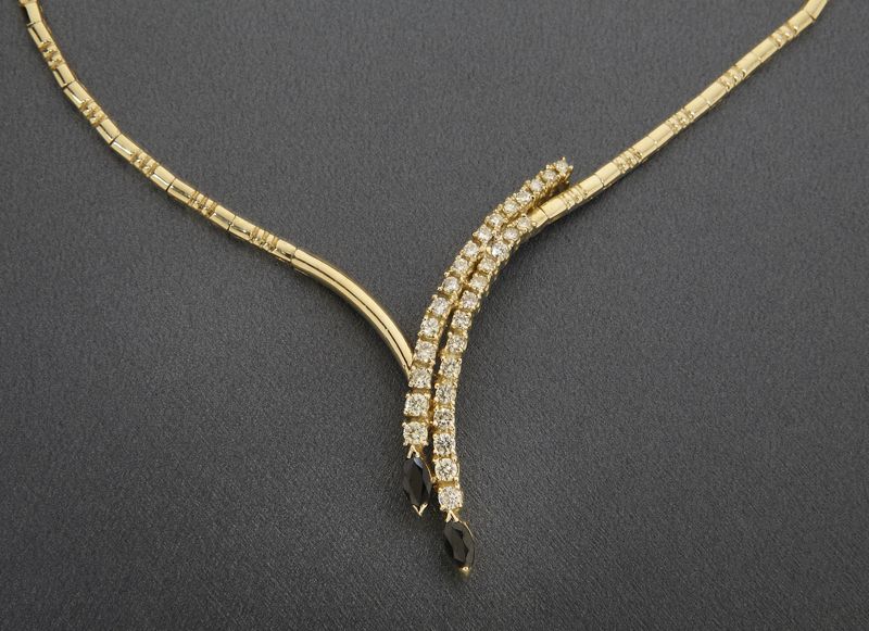 14K gold diamond and sapphire necklace 173d92