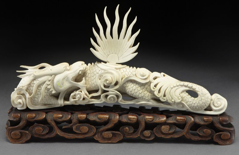 Chinese carved ivory dragon International 173db3