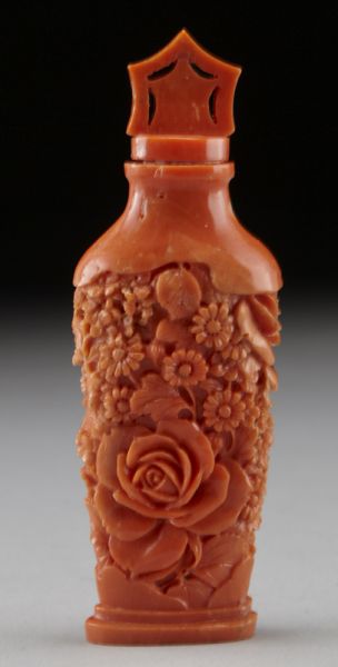 Chinese carved red coral snuff