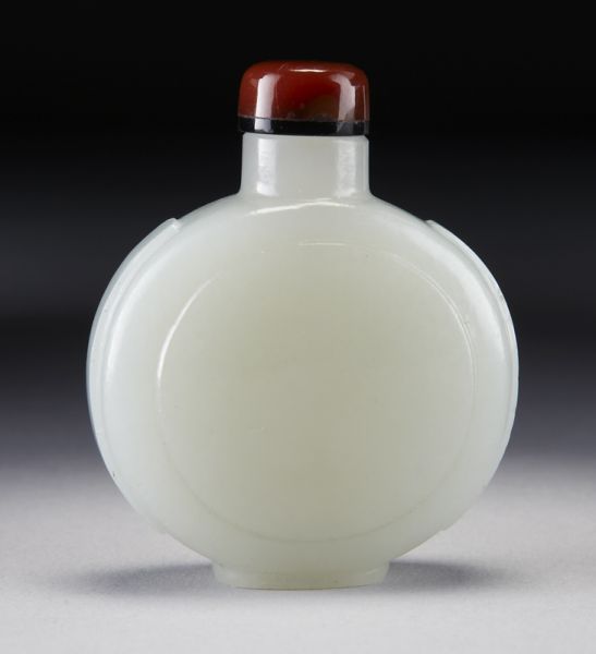 Chinese Qing carved white jade 173e1b