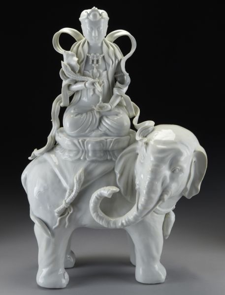 Chinese Qing blanc de chine porcelain 173e2c
