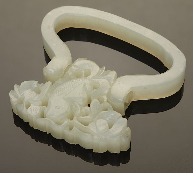 Chinese Qing white jade belt hook 173ea3