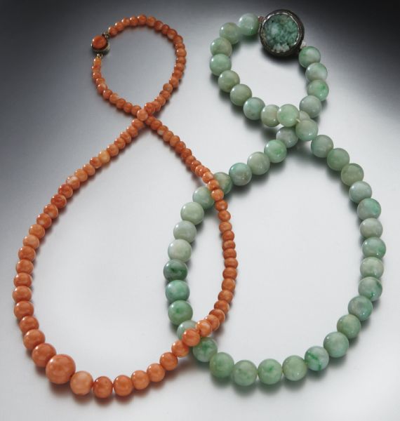 (2) Chinese necklaces: (1) jade