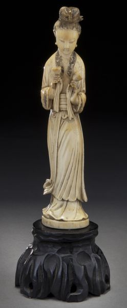 Chinese Qing carved ivory figure(International
