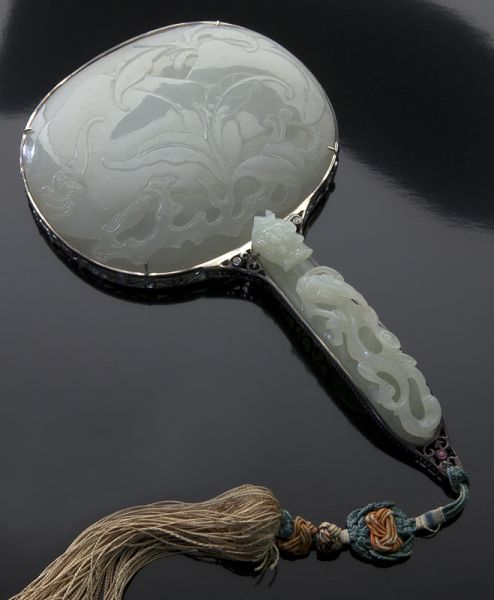 Chinese Qing jade inlaid silver