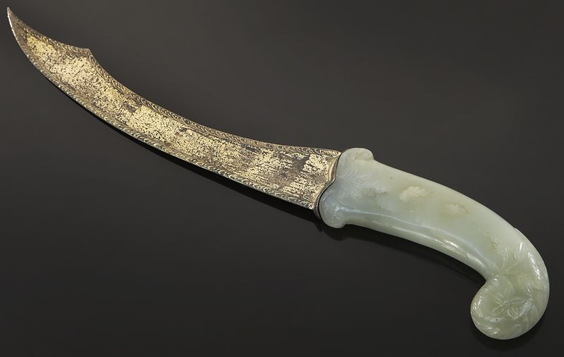 Mughal jade carved sword handle 174049