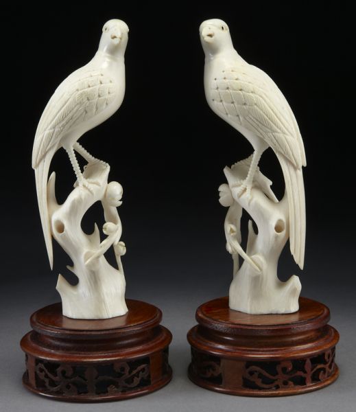 Pr. Chinese carved ivory birds (International