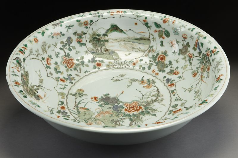 Chinese Qing Kangxi wucai porcelain 174073