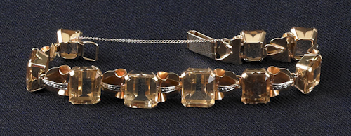 14K citrine bracelet with nine