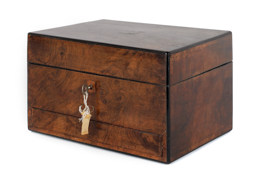 Burl veneer sewing box 7 1/4" h.